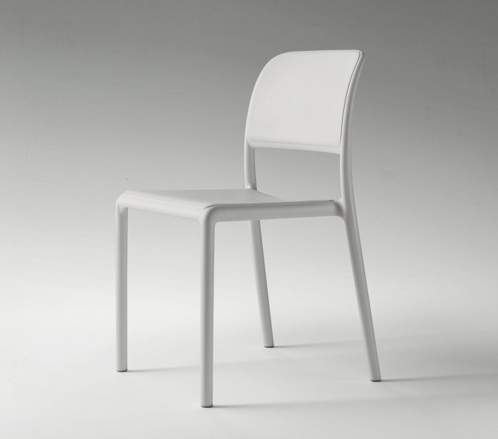 Sedie impilabili in tecnopolimero La Primavera Riva - MIT Design Store